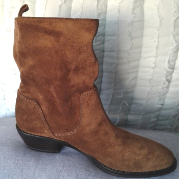 Via Spiga - Picture 4 of 8